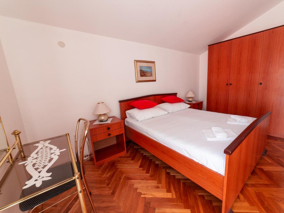 Apartment Antonia Novalja